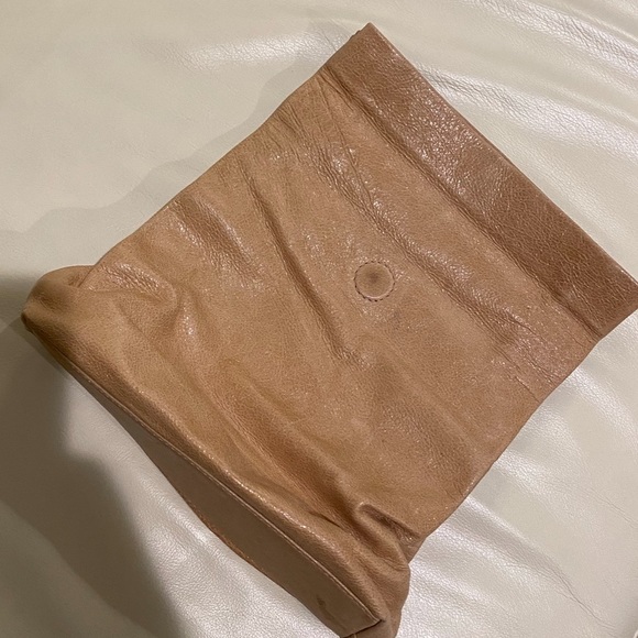 Marie Turnor Leather Pouch or Cluch Handbag - Picture 10 of 10